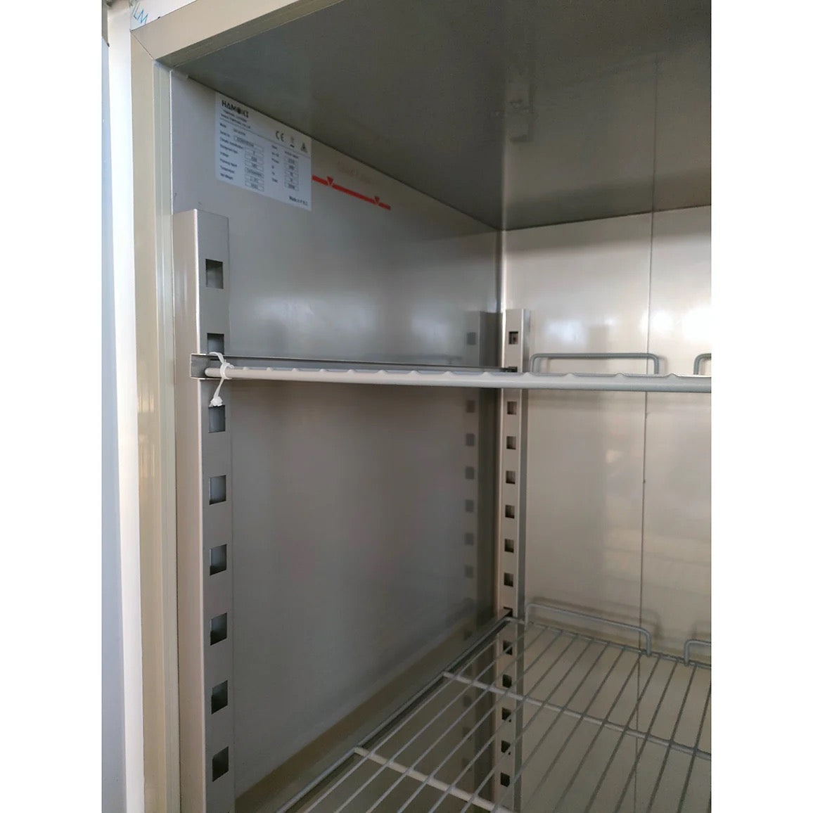 Upright Refrigerated Double Door Vertical Cabinet - 1375L